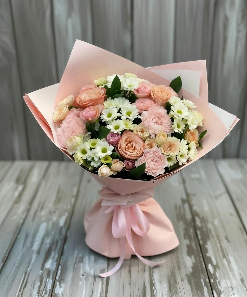 Букет цветов из: Гвоздики, Розы и Хризантемы в Серноводском Ставропольского края