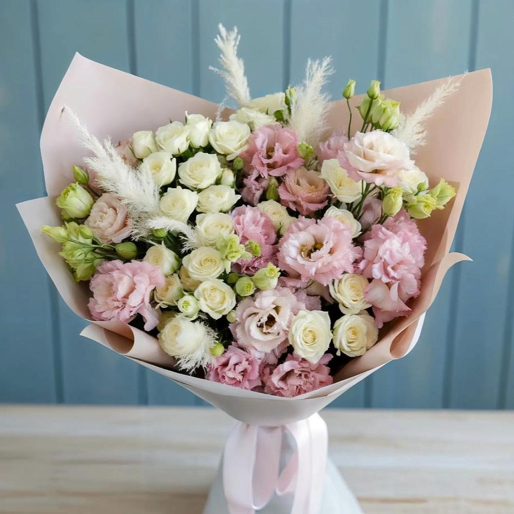 Букет цветов из: Альстромерии и Розы в Серноводском Ставропольского края