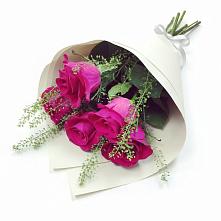 Букет цветов из:  Розы в Серноводском Ставропольского края