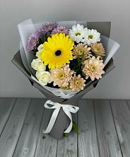 Букет цветов из:  Розы, Герберы и Хризантемы в Серноводском Ставропольского края