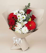 Букет цветов из:  Розы, Хризантемы, Герберы и Лилии в Серноводском Ставропольского края