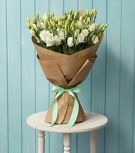 Букет цветов из:  Лизиантусы в Серноводском Ставропольского края