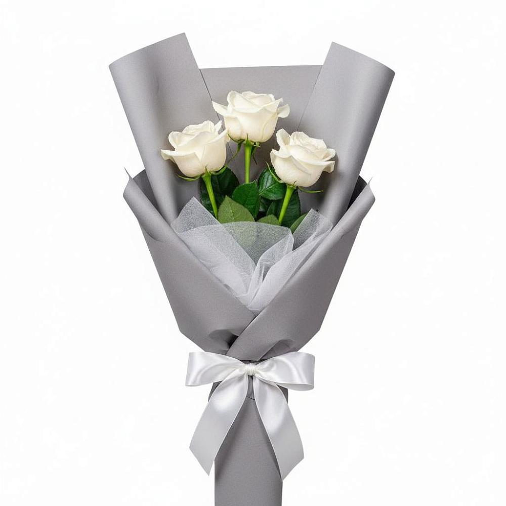 Букет 3 белые розы в Серноводском Ставропольского края