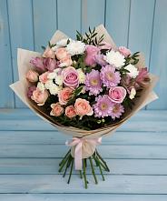 Букет цветов из:  Хризантемы, Розы и Альстромерии в Серноводском Ставропольского края