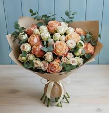 Букет цветов из:  Альстромерии и Розы в Серноводском Ставропольского края