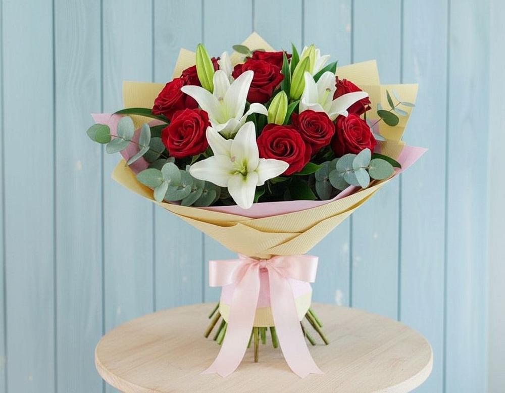 Букет цветов из: Лилии и Розы в Серноводском Ставропольского края